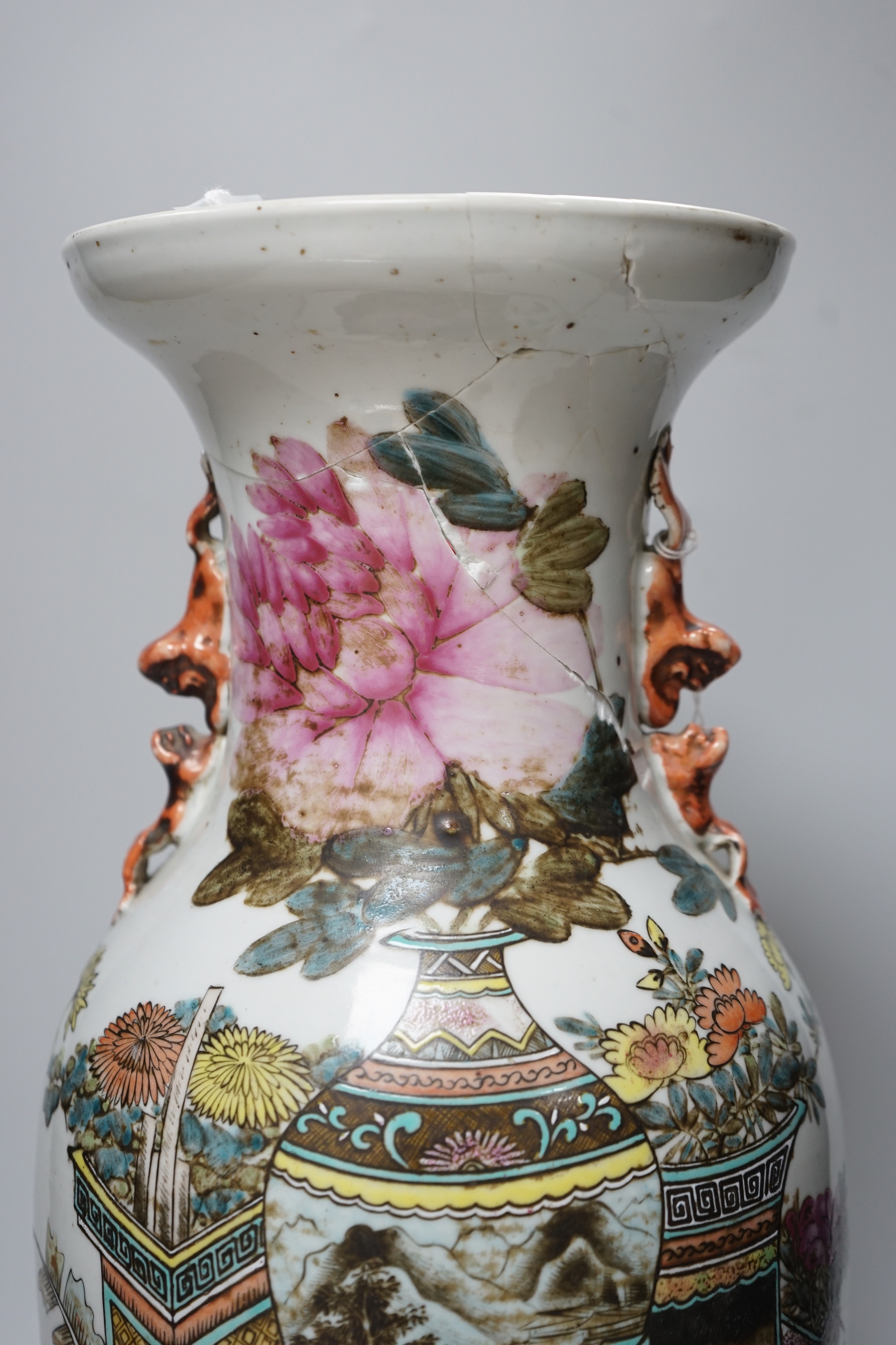 A Chinese famille rose 'Hundred Antiques' vase, 44cm